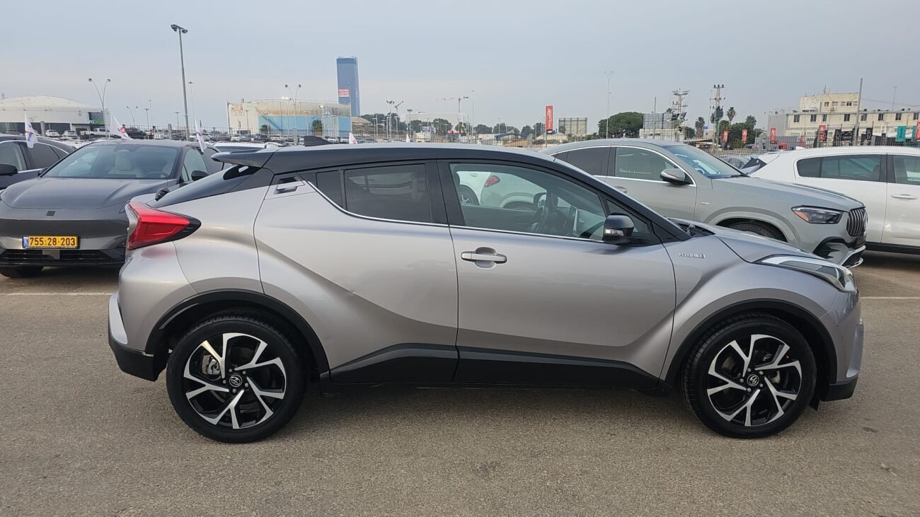 טויוטה C-HR CHIC 2019