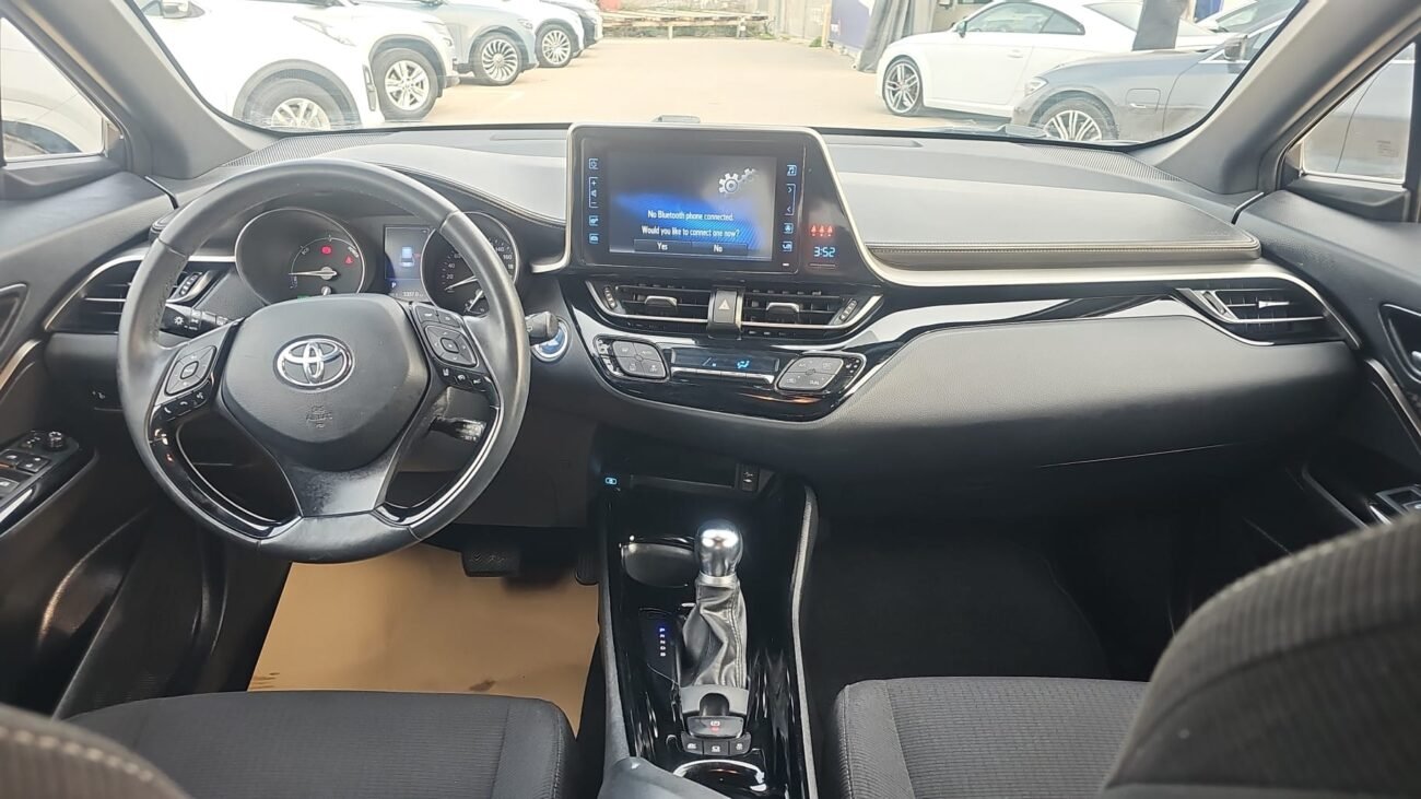 טויוטה C-HR CHIC 2019