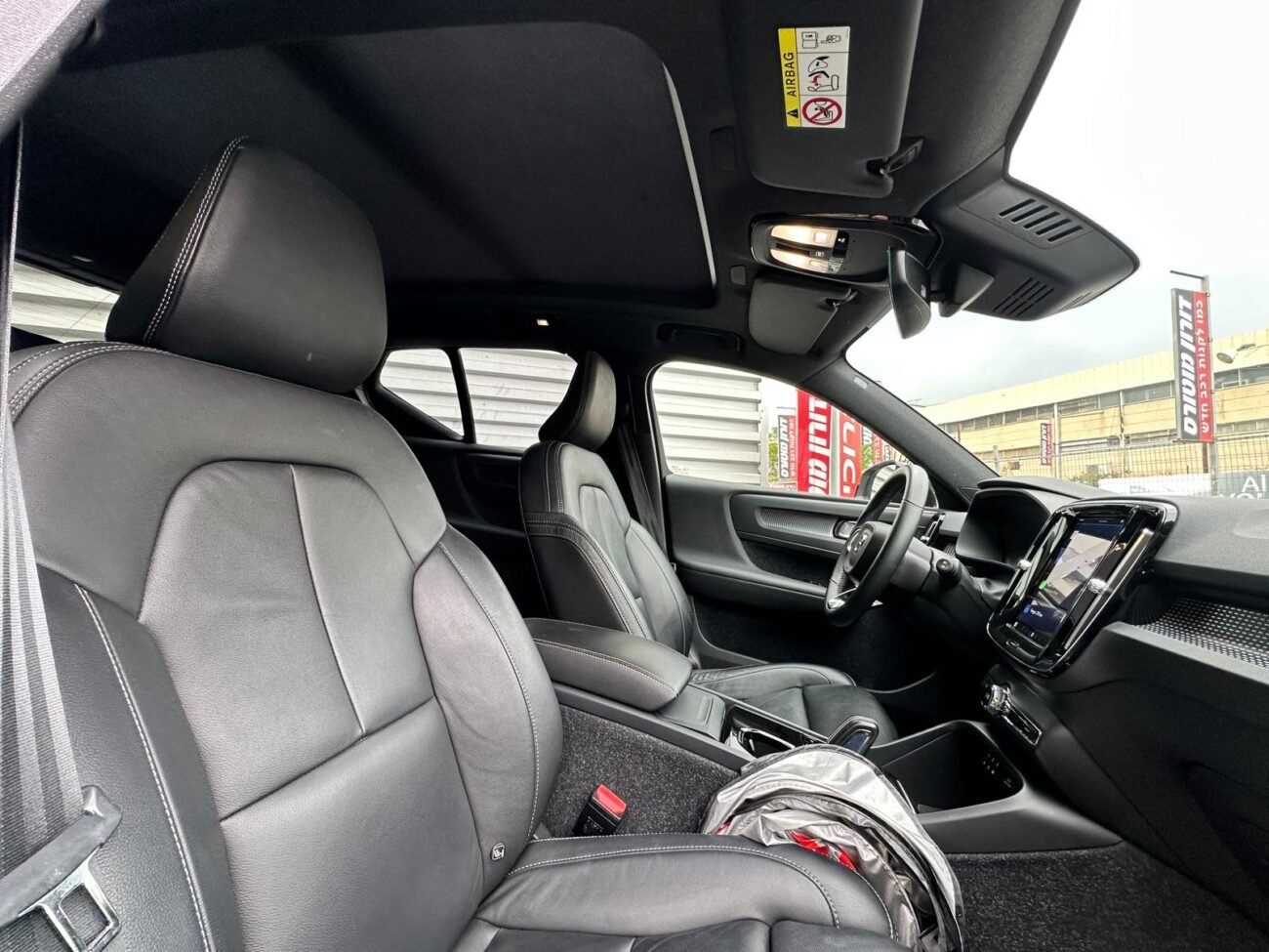 וולוו XC-40 PRO 2022