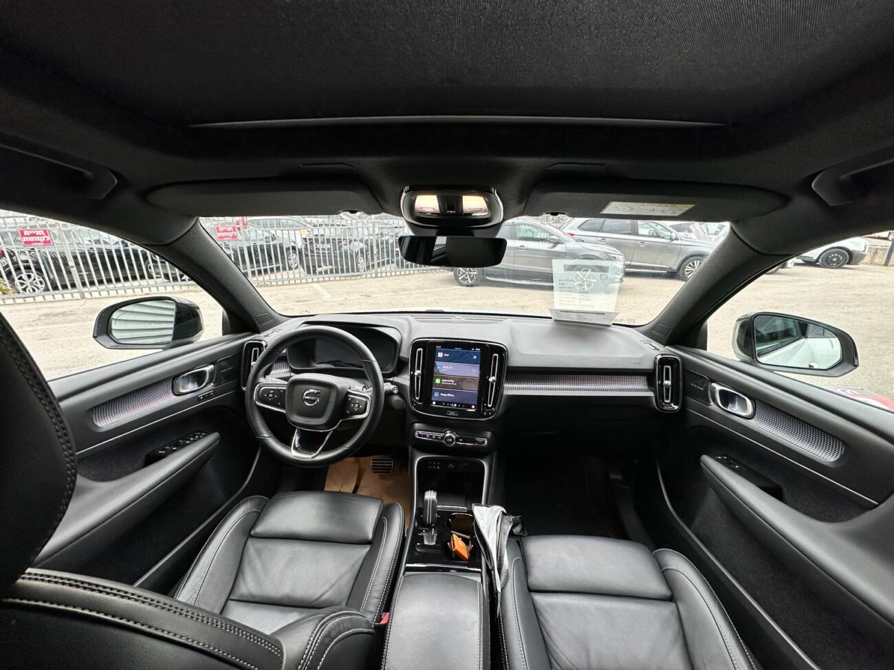 וולוו XC-40 PRO 2022