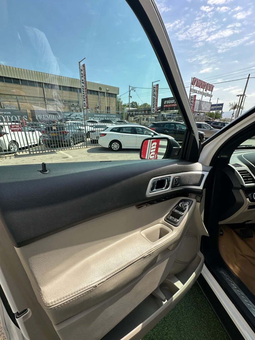 פורד אספלורר LIMITED 2012