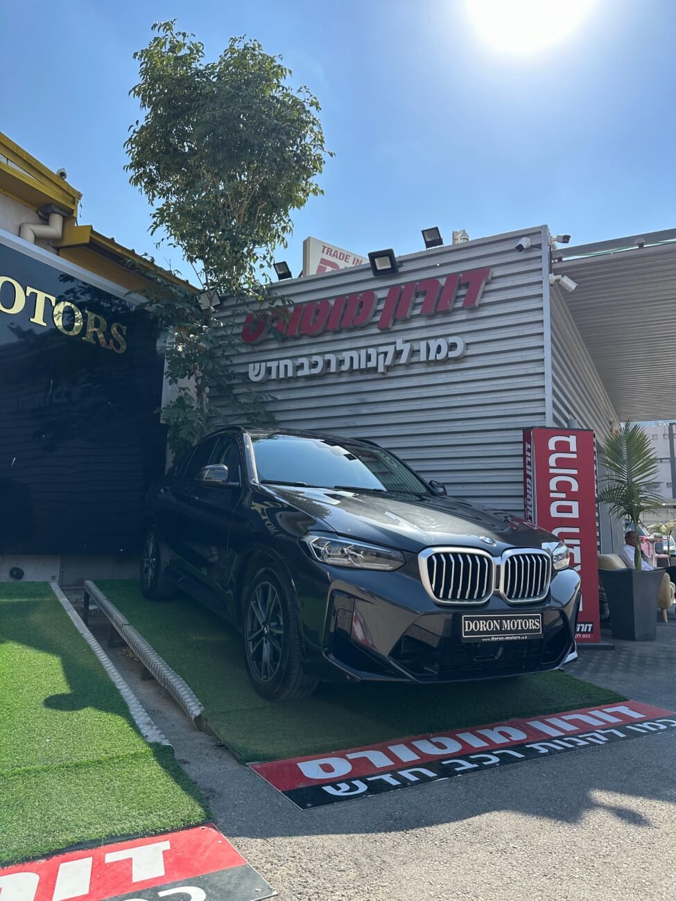 ב.מ.וו X-4 2024