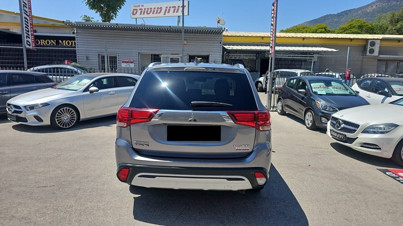 מיצובישי 2000 2019