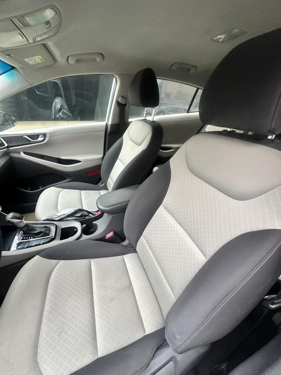 יונדאי איוניק PREMIUM 2017