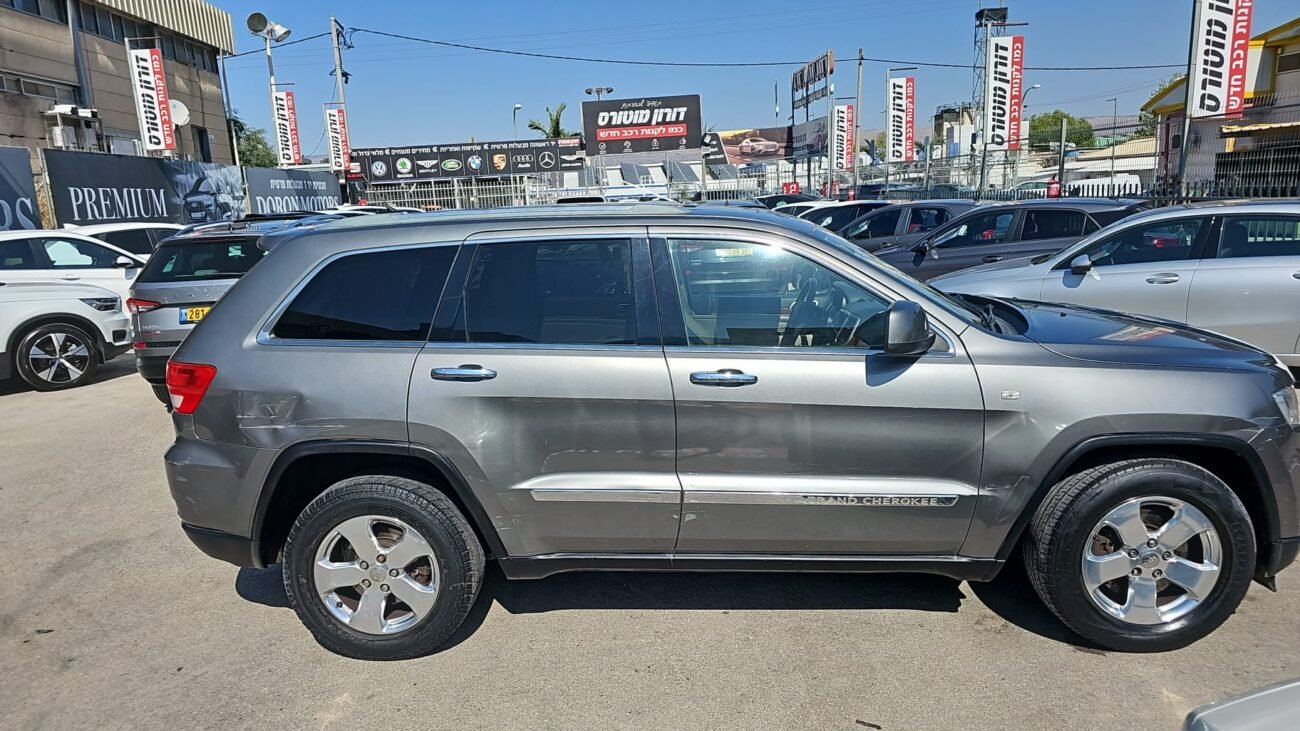 jeep גרנד צ’ירוקי 2012