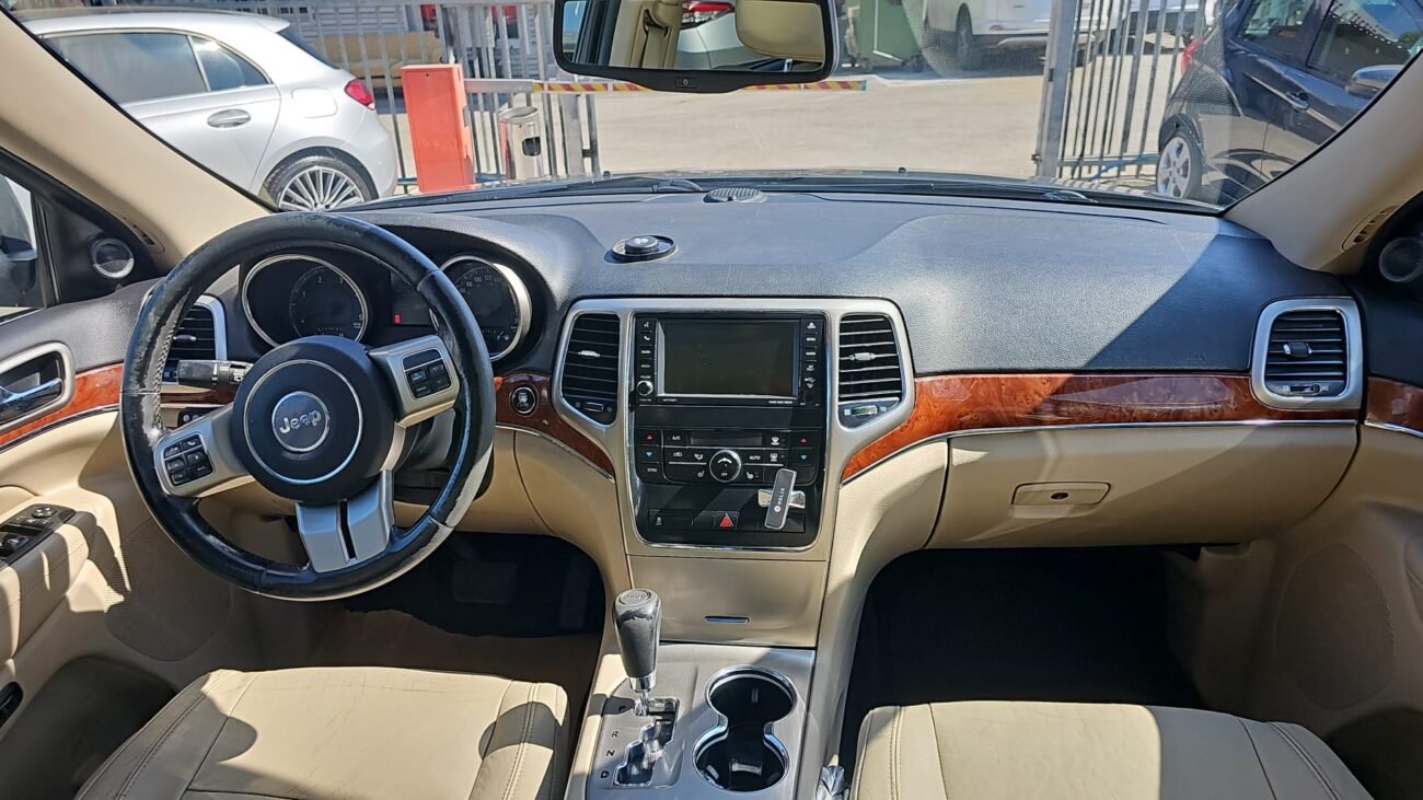jeep גרנד צ’ירוקי 2012