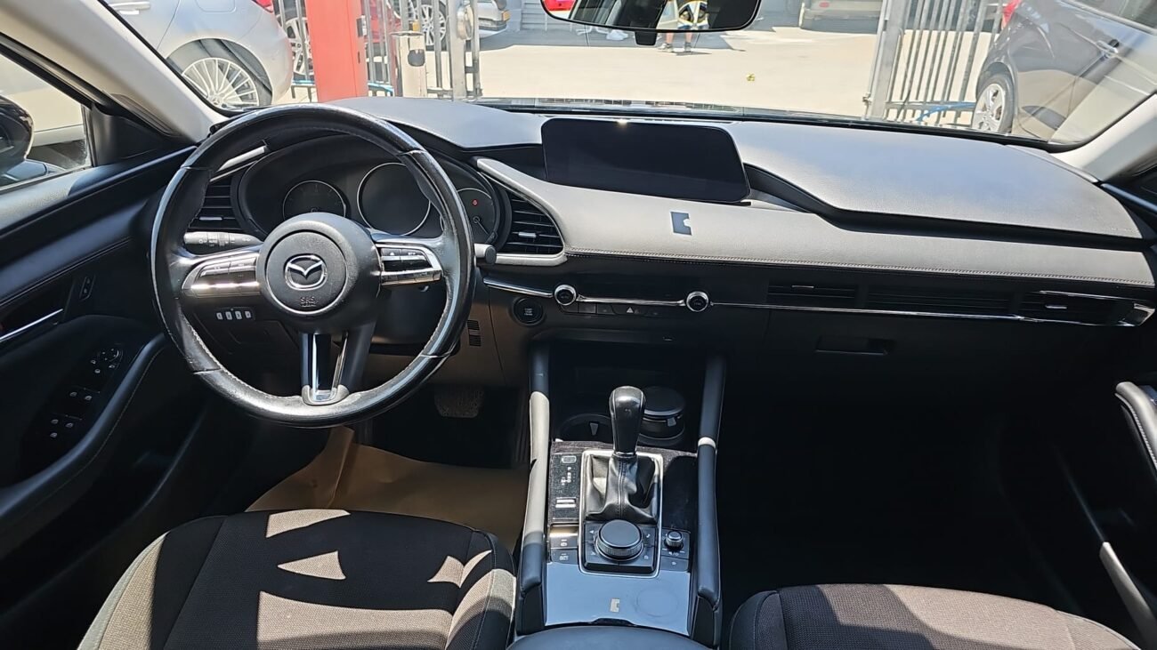 מאזדה 3 COMFORT 2021