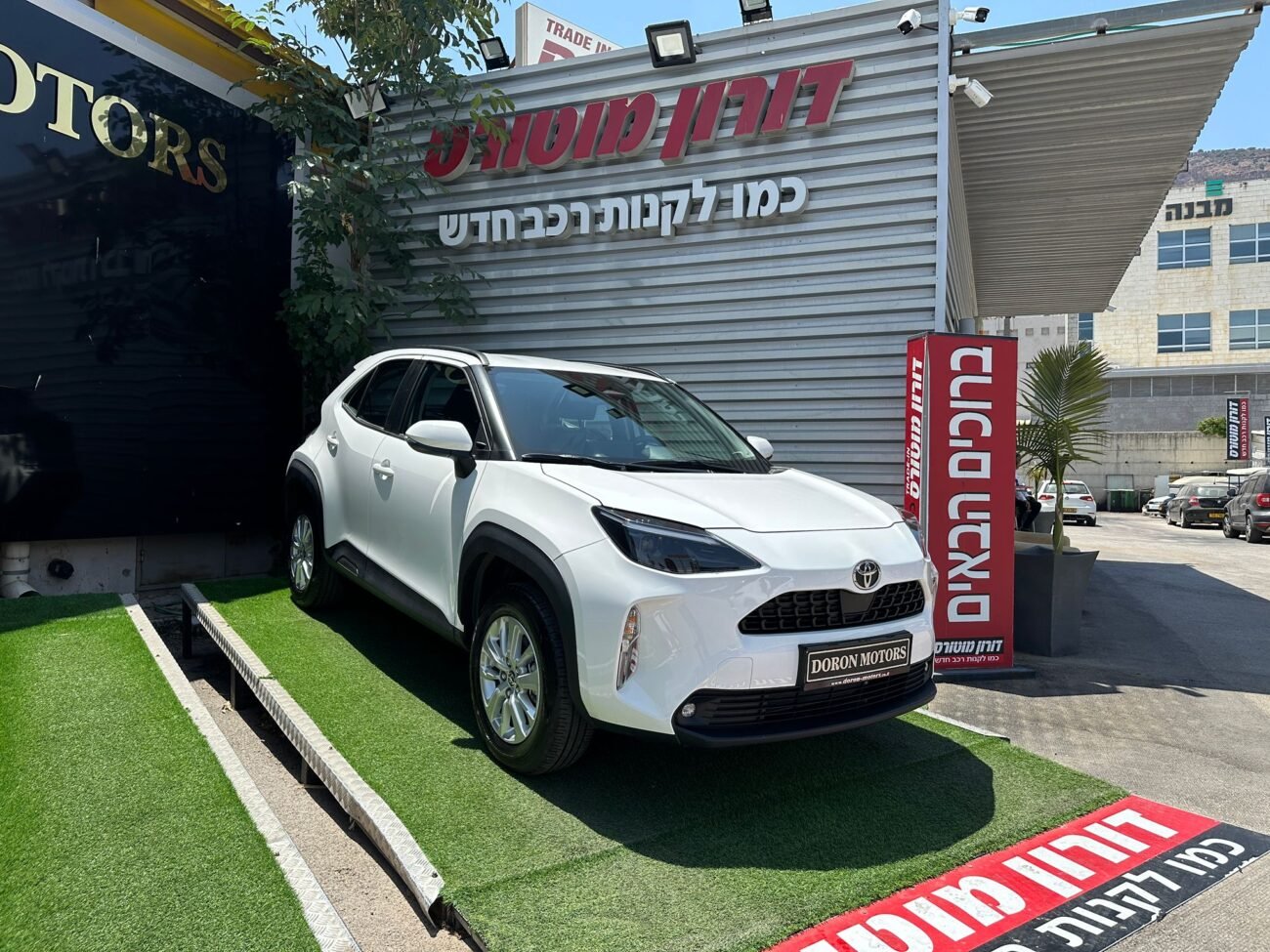 טויוטה יאריס קרוס 2025