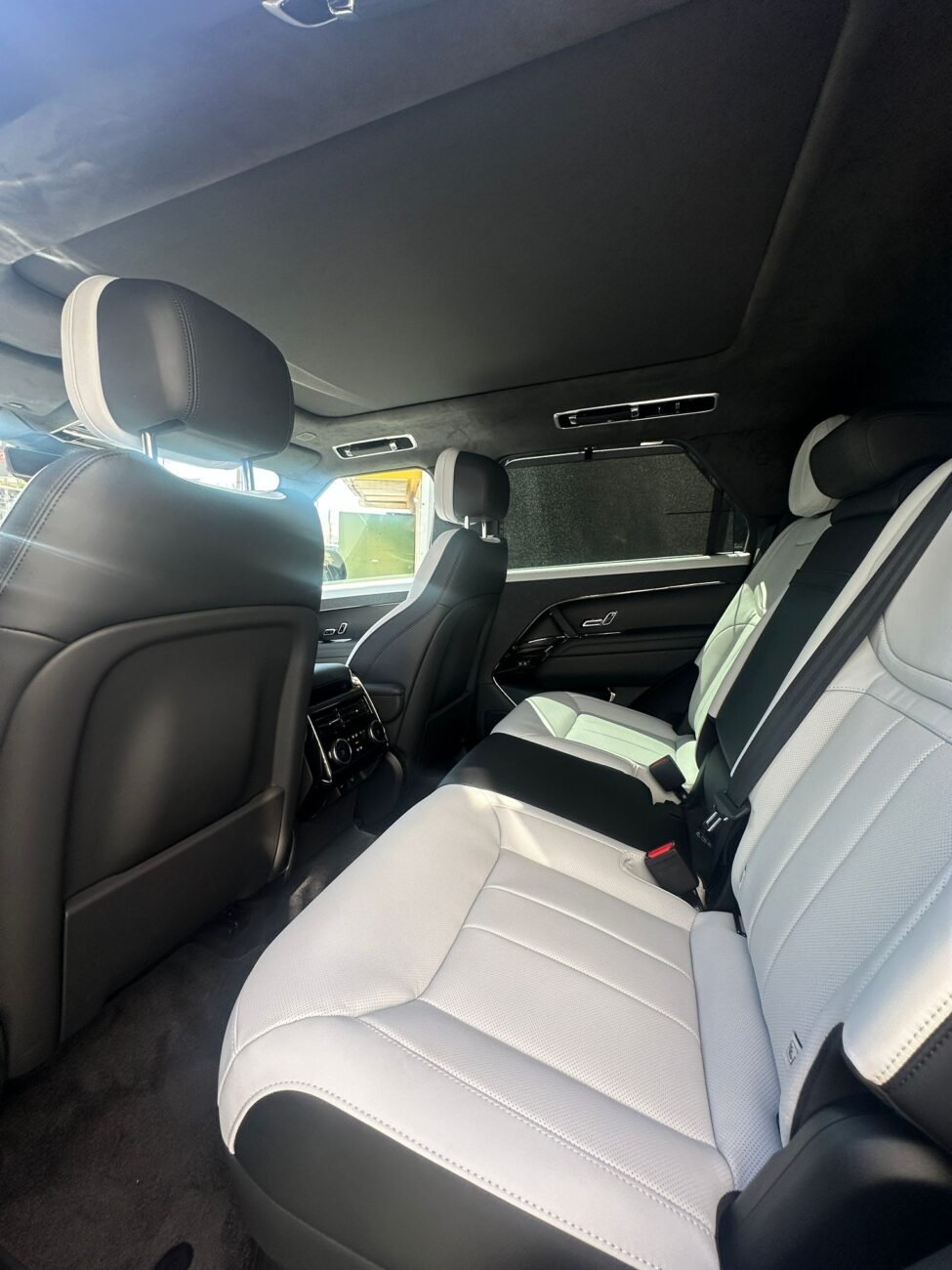לנד רובר 3000T SPORT 2025