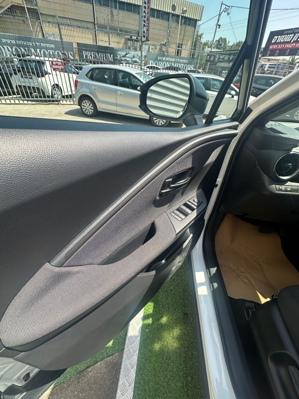טויוטה chr צורה חדשה 2025