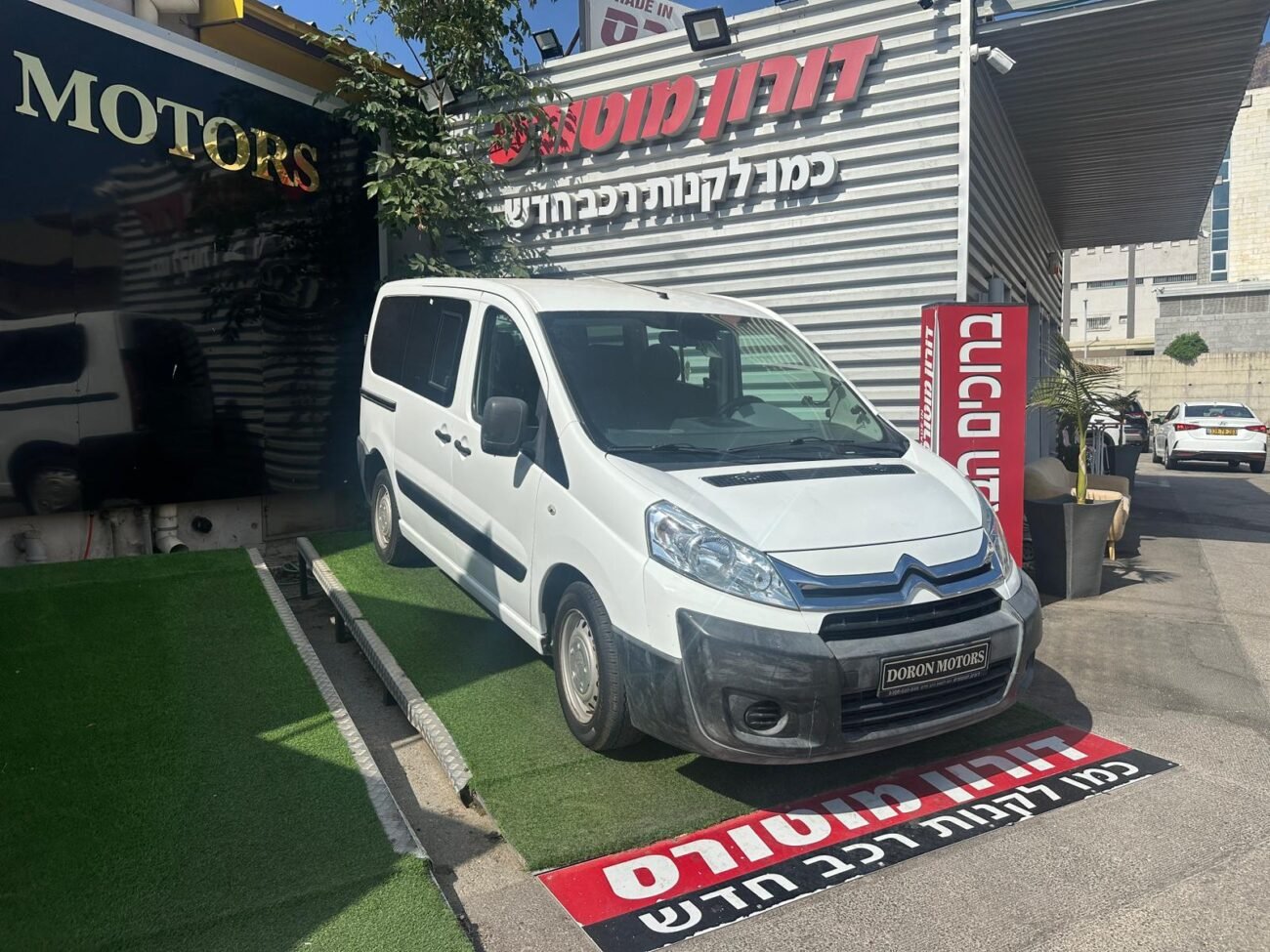 סיטרואן ג’מפי 2013