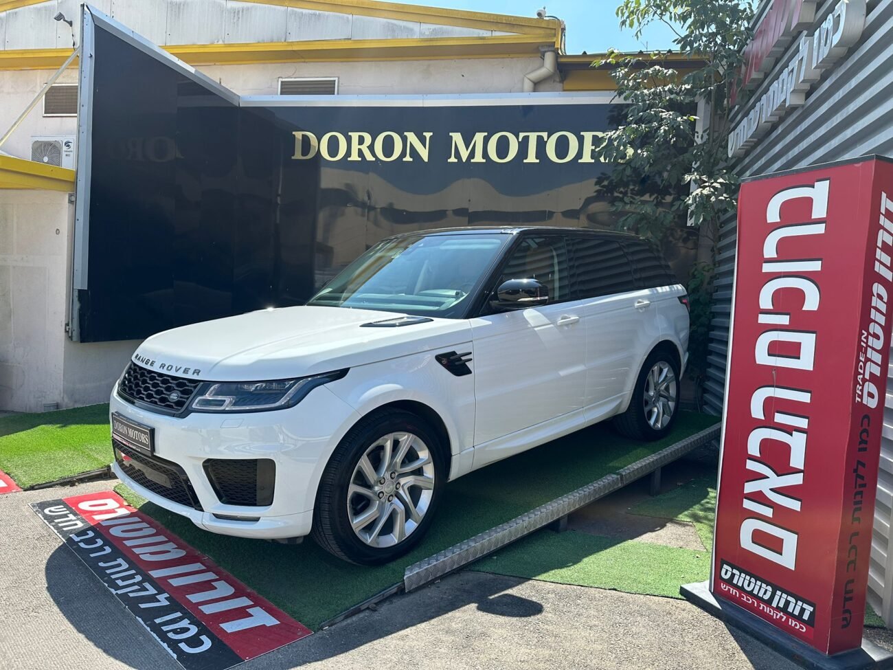 לנד רובר RANG R.SPORT 2019