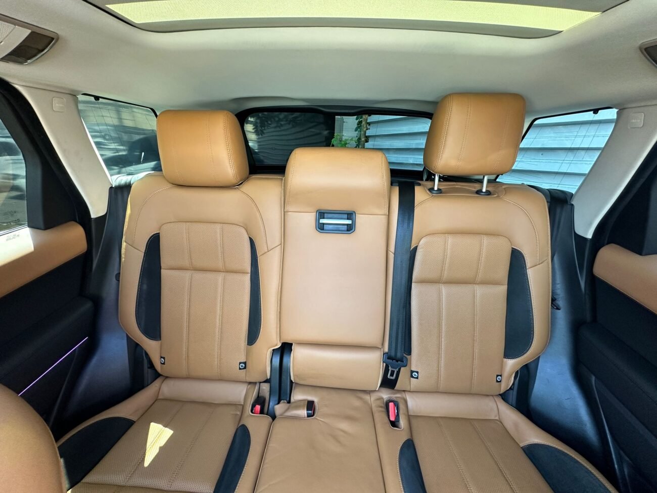 לנד רובר RANG R.SPORT 2019