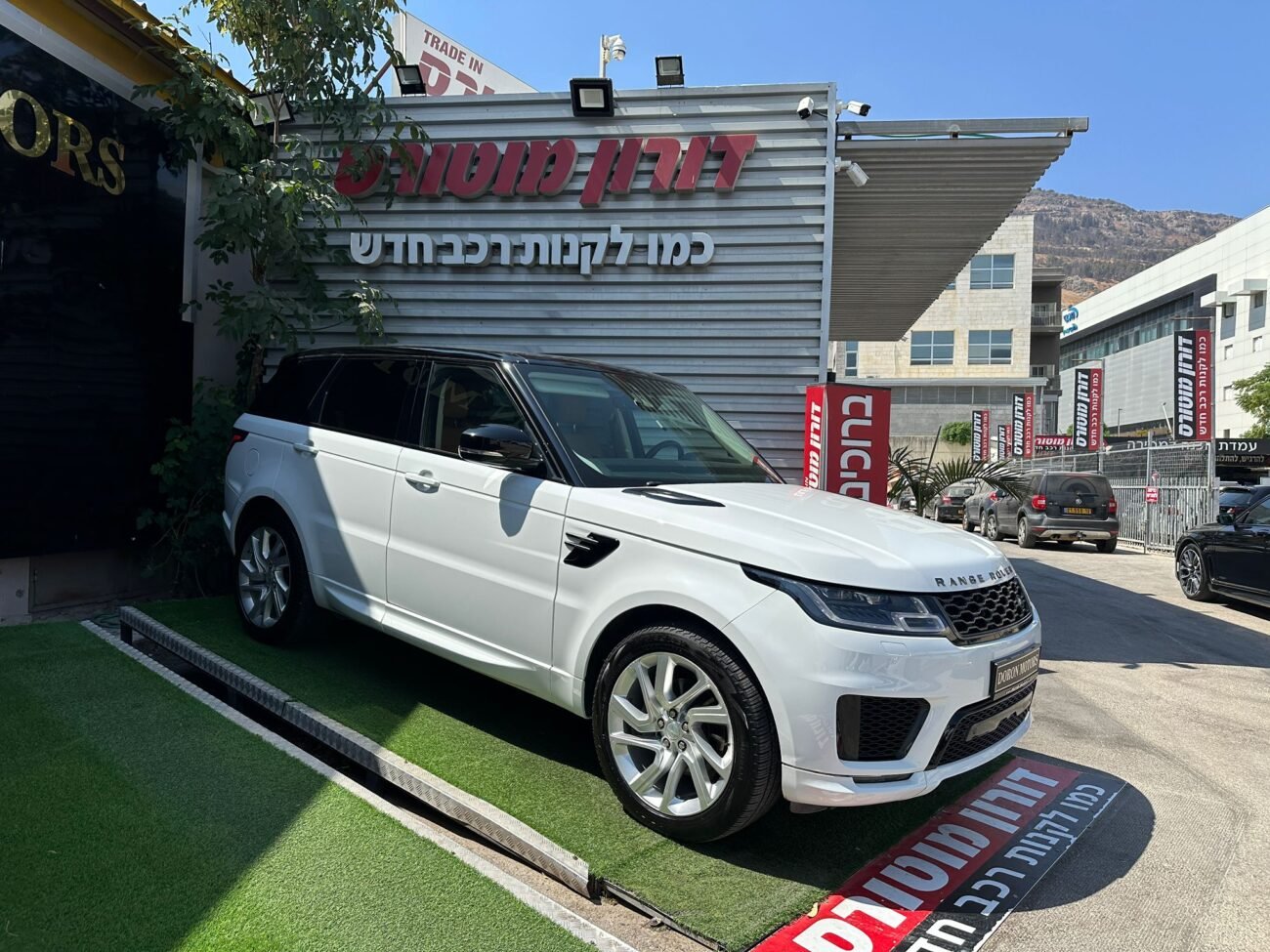 לנד רובר RANG R.SPORT 2019