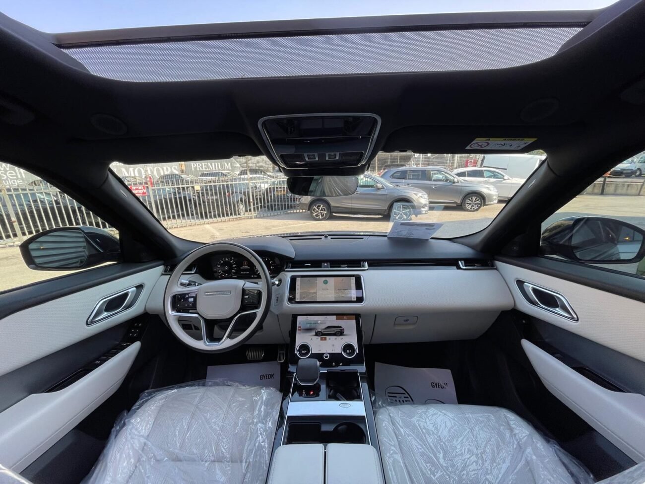 לנד רובר וולאר 2022