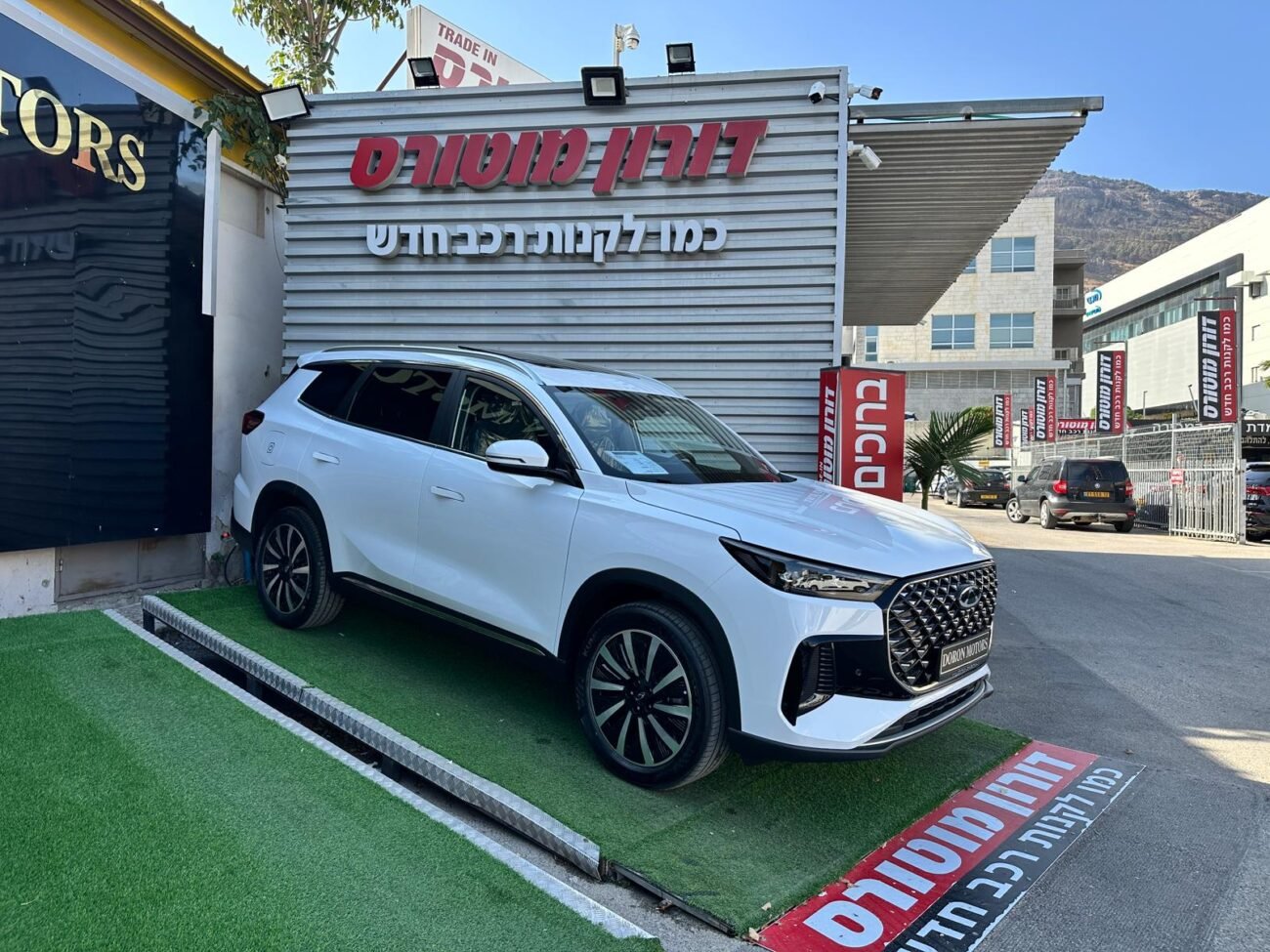 צ'רי טיגו 8 2025