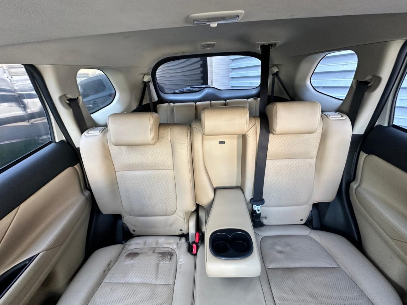 מיצובישי אאוטלנדר 2017