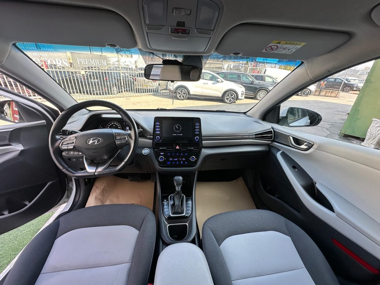 יונדאי איוניק 2020