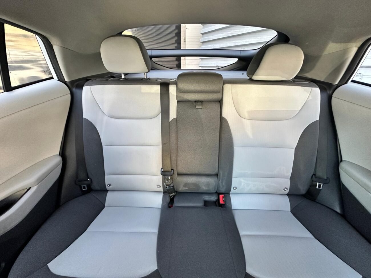 יונדאי איוניק 2020