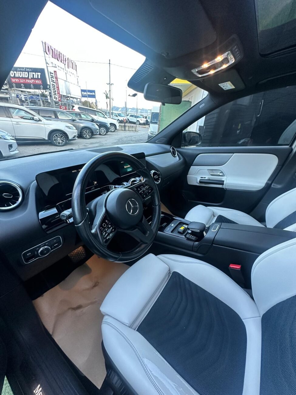 מרצדס GLA200 2021