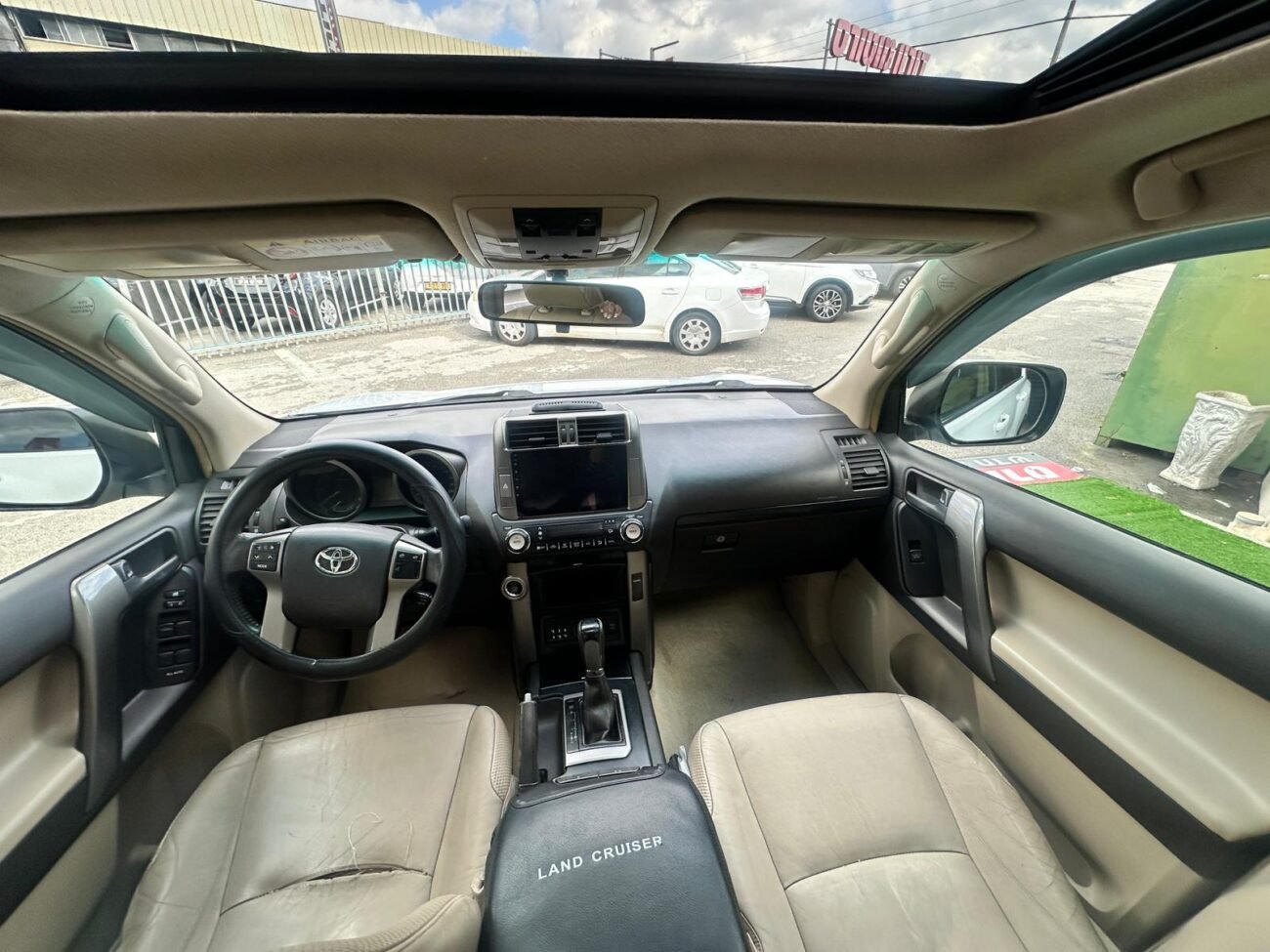 טויוטה לנד קרוזר 2013