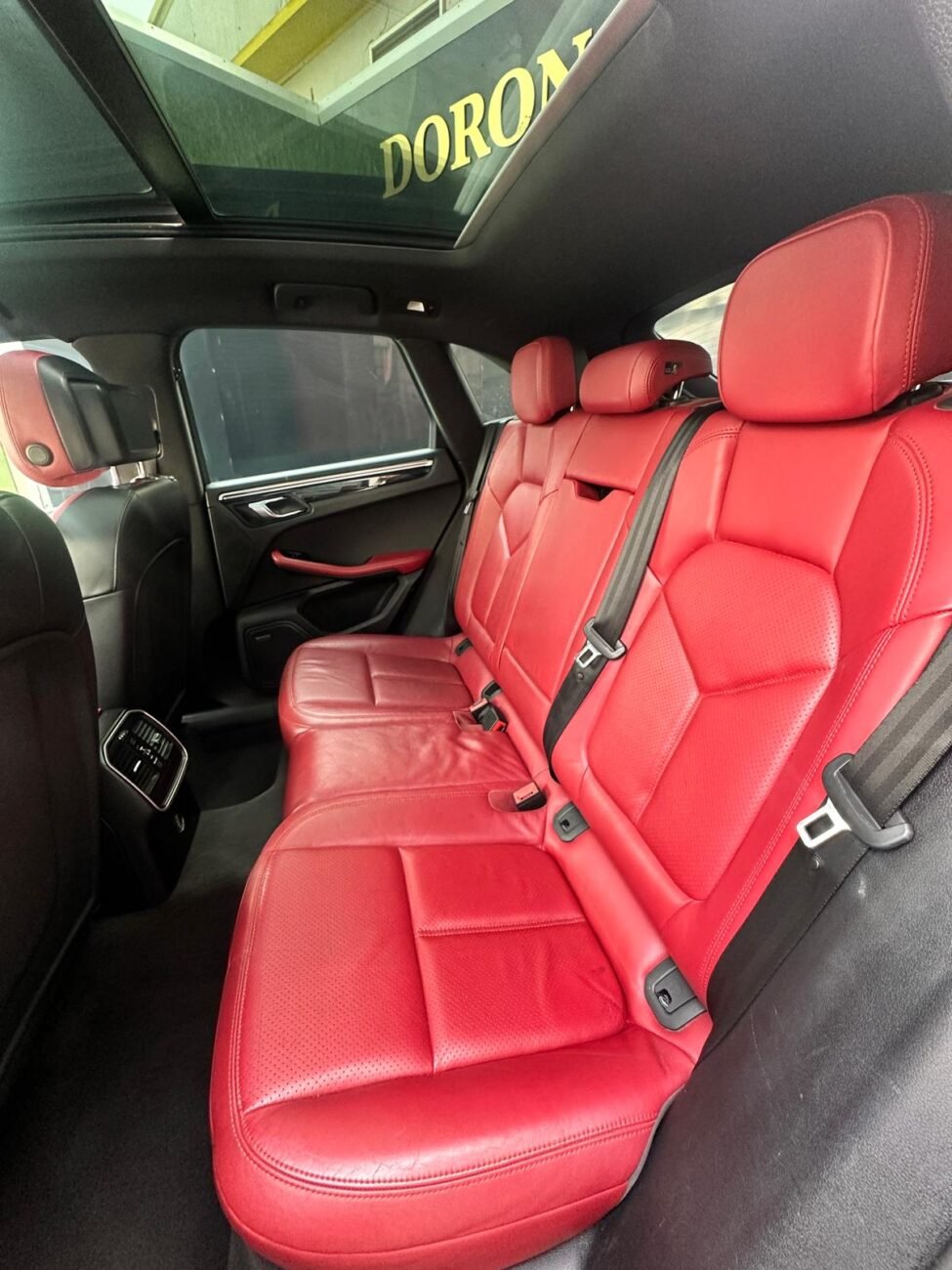 פורשה מקאן 2017