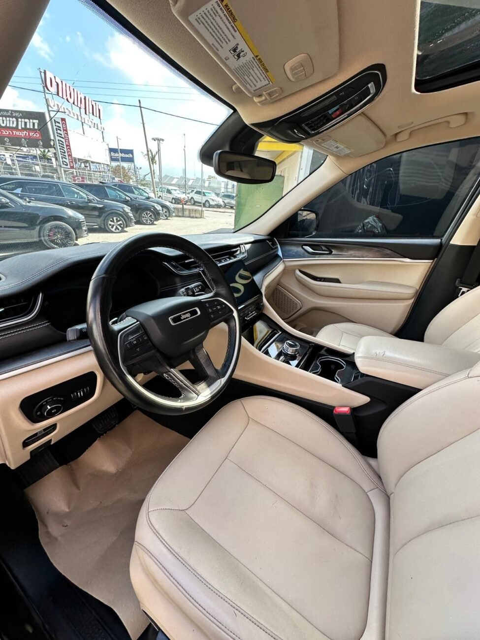 ג'יפ גרנד צ’ירוקי 2022