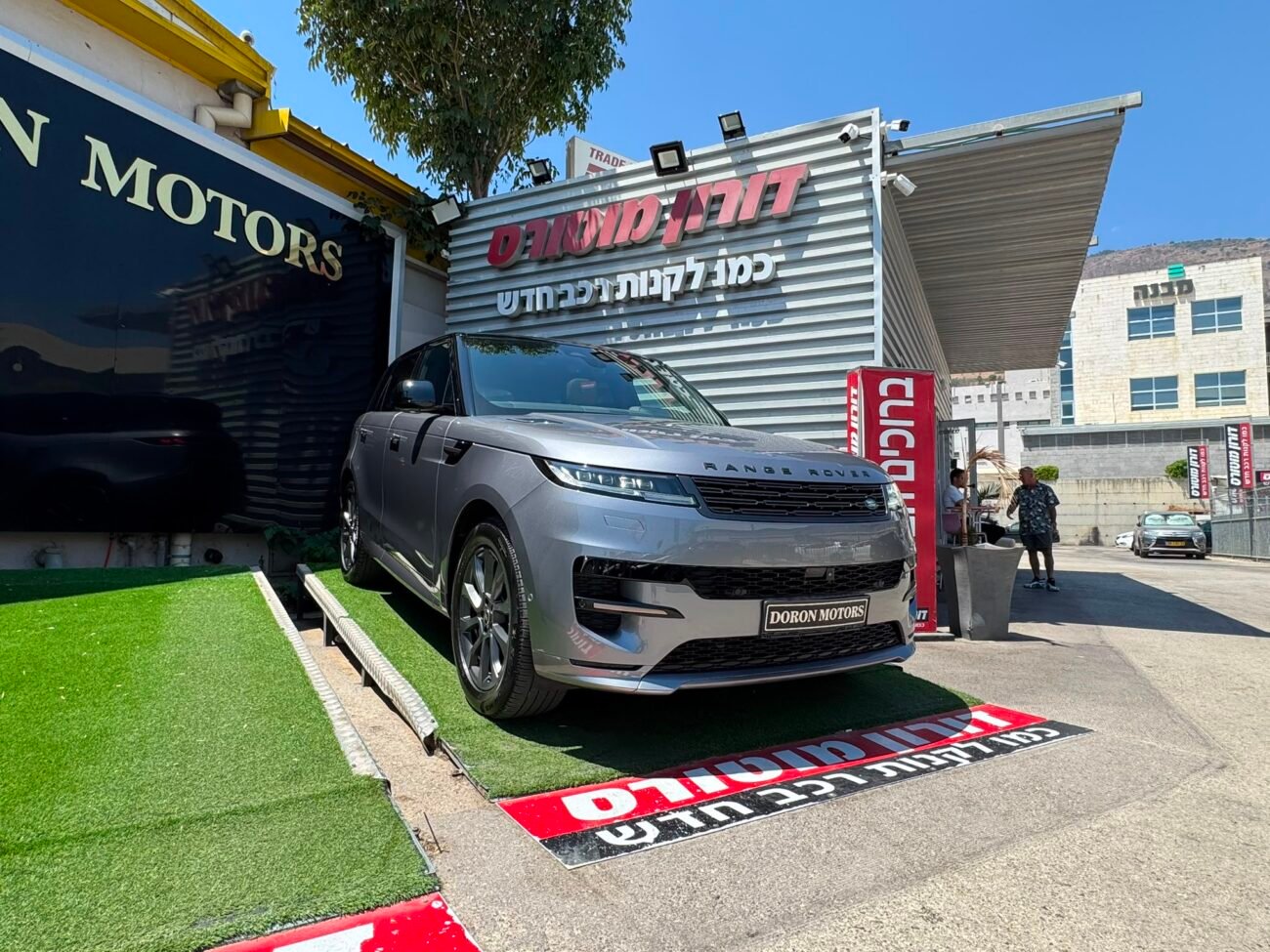 לנד רובר ריאנג’ 2025