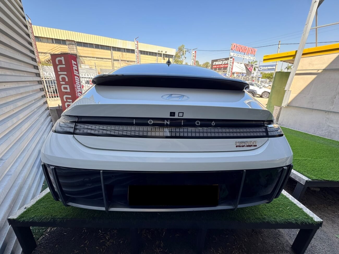 יונדאי איוניק 6 ELITE 2024