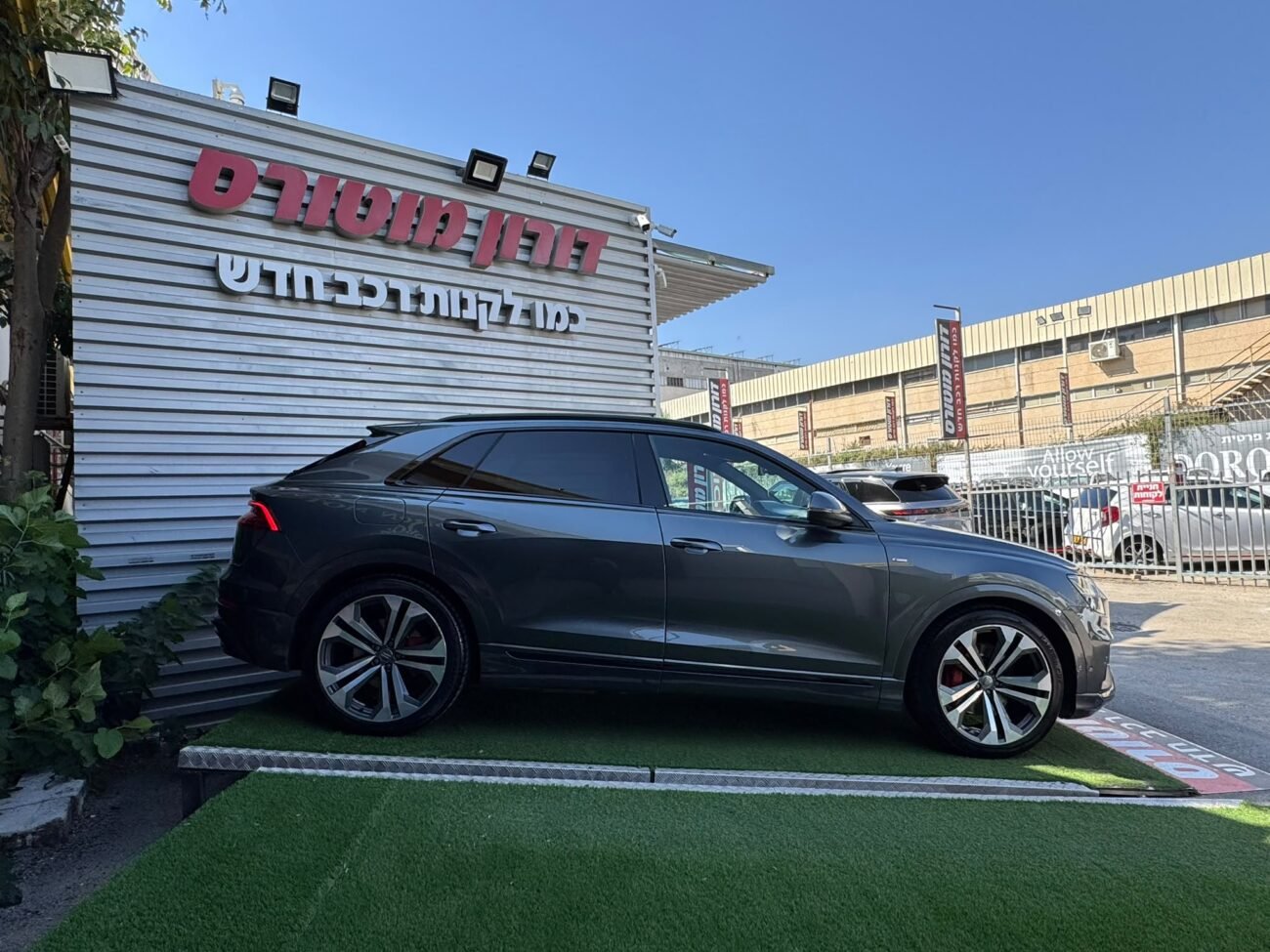 אאודי Q-8 PREMIUM 2019