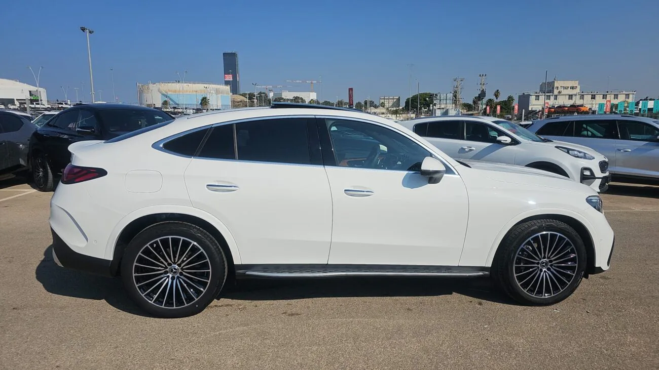 מרצדס GLC-200 AMG פלטיניום 2025