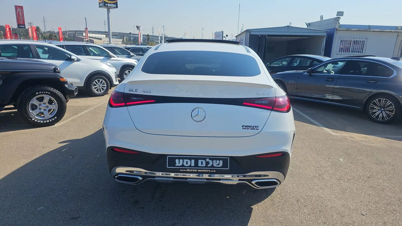 מרצדס GLC-200 AMG פלטיניום 2025
