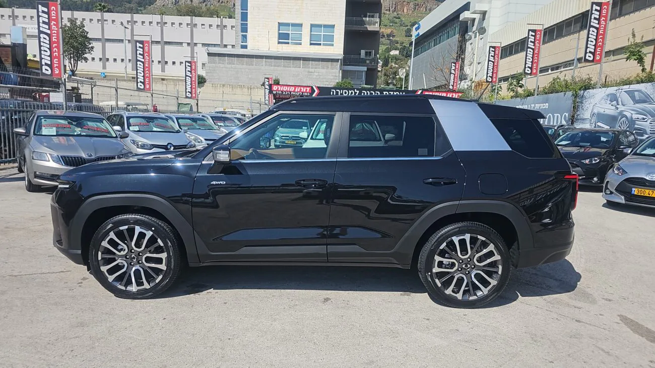 KGM טורס LUXUEY 2025