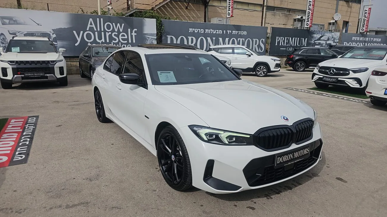 ב.מ.וו סדרה 3 M SPORT 2023