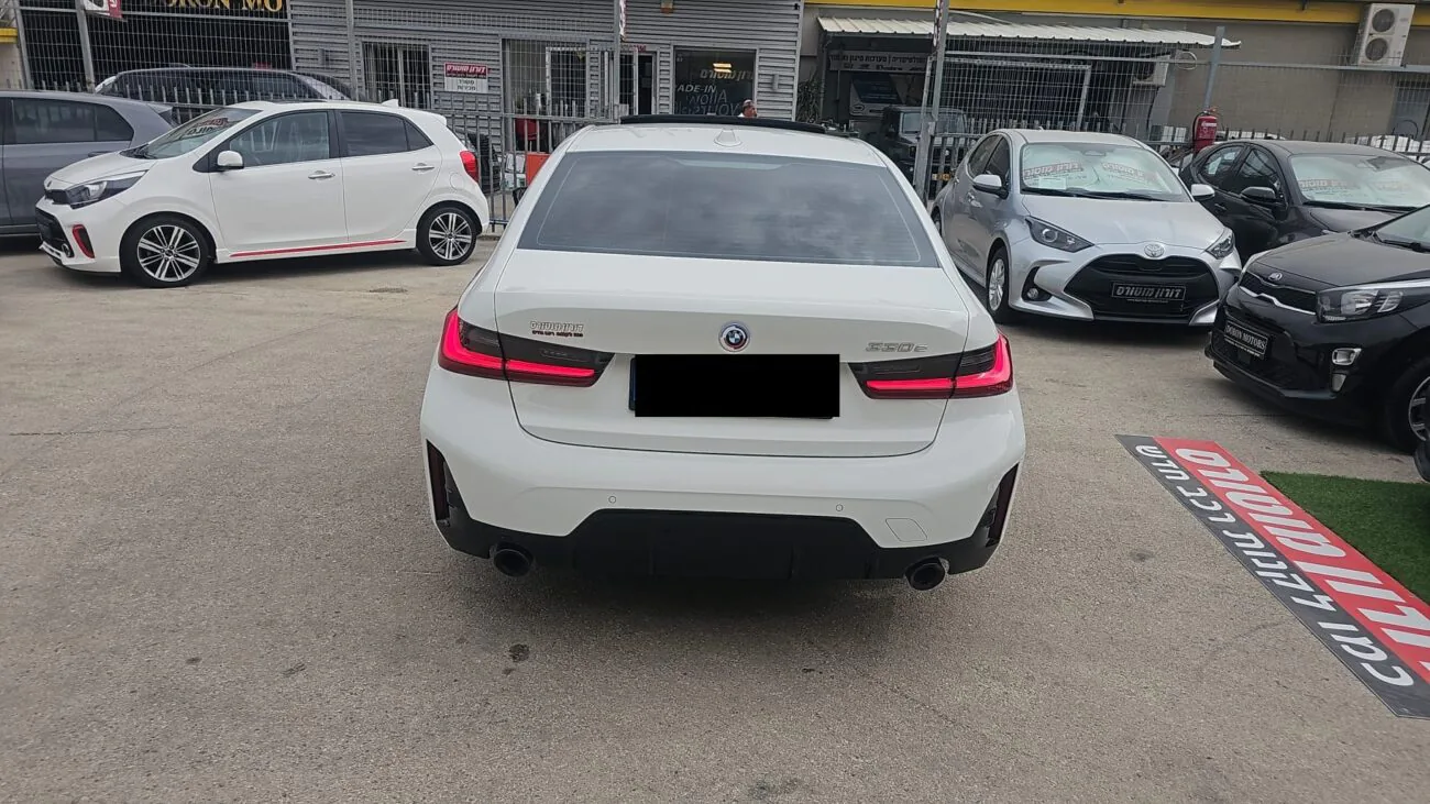 ב.מ.וו סדרה 3 M SPORT 2023