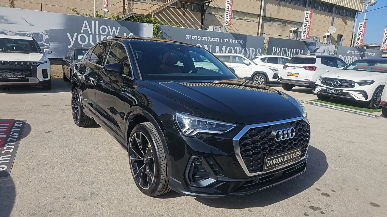 אאודי Q-3 COMFORT SPORTBACK 2025