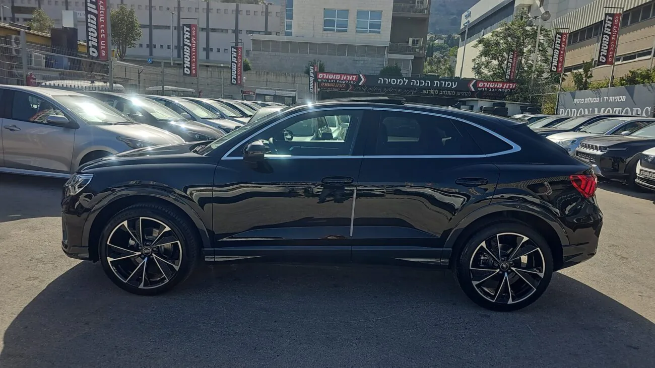 אאודי Q-3 COMFORT SPORTBACK 2025