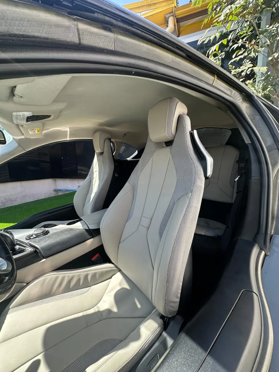 ב.מ.וו i8 SPORT 2016