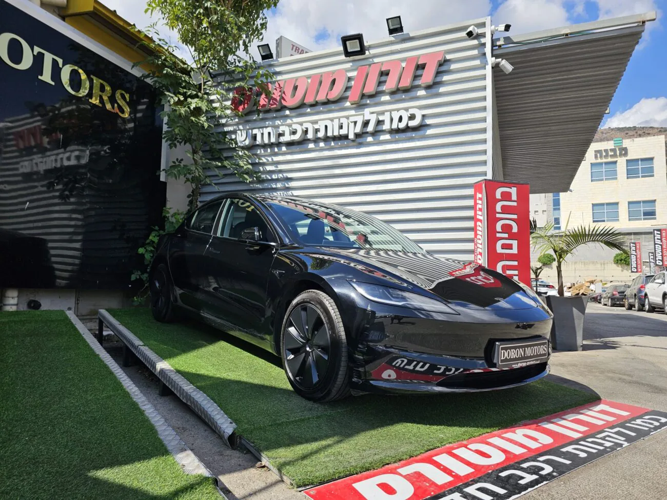 טסלה מודל 3 2024