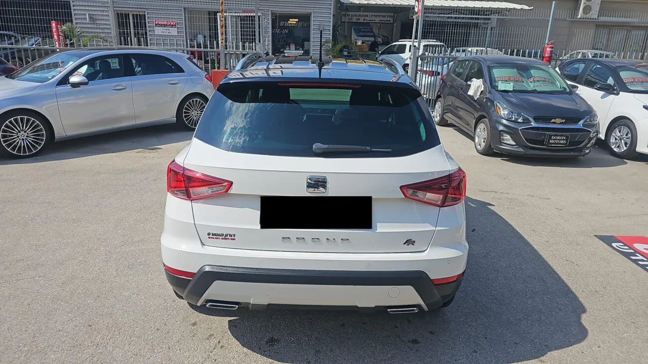 סיאט ארונה FR 2020