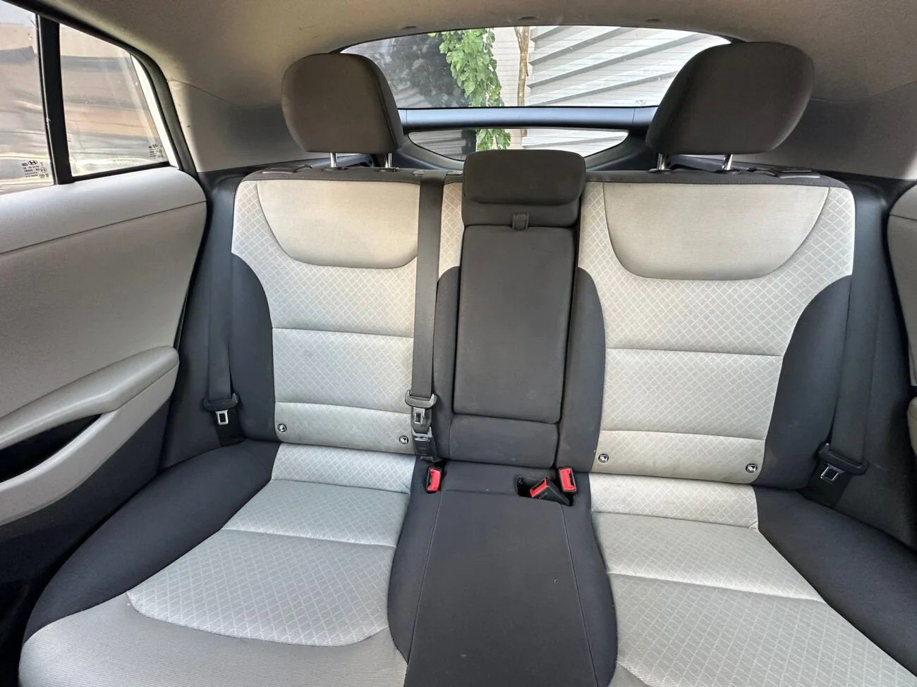 יונדאי איוניק PREMIUM 2017