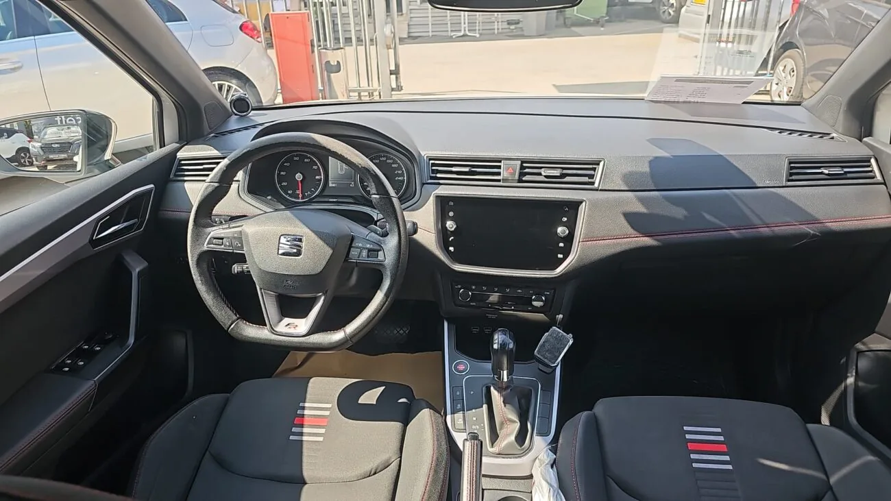 סיאט ארונה FR 2020