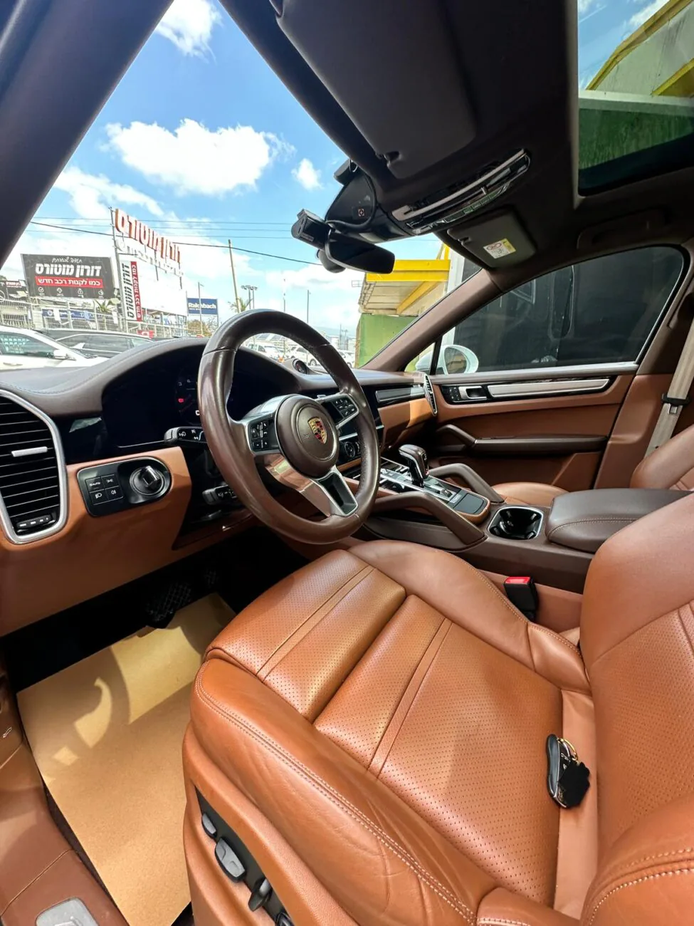 פורשה קאיין 2023