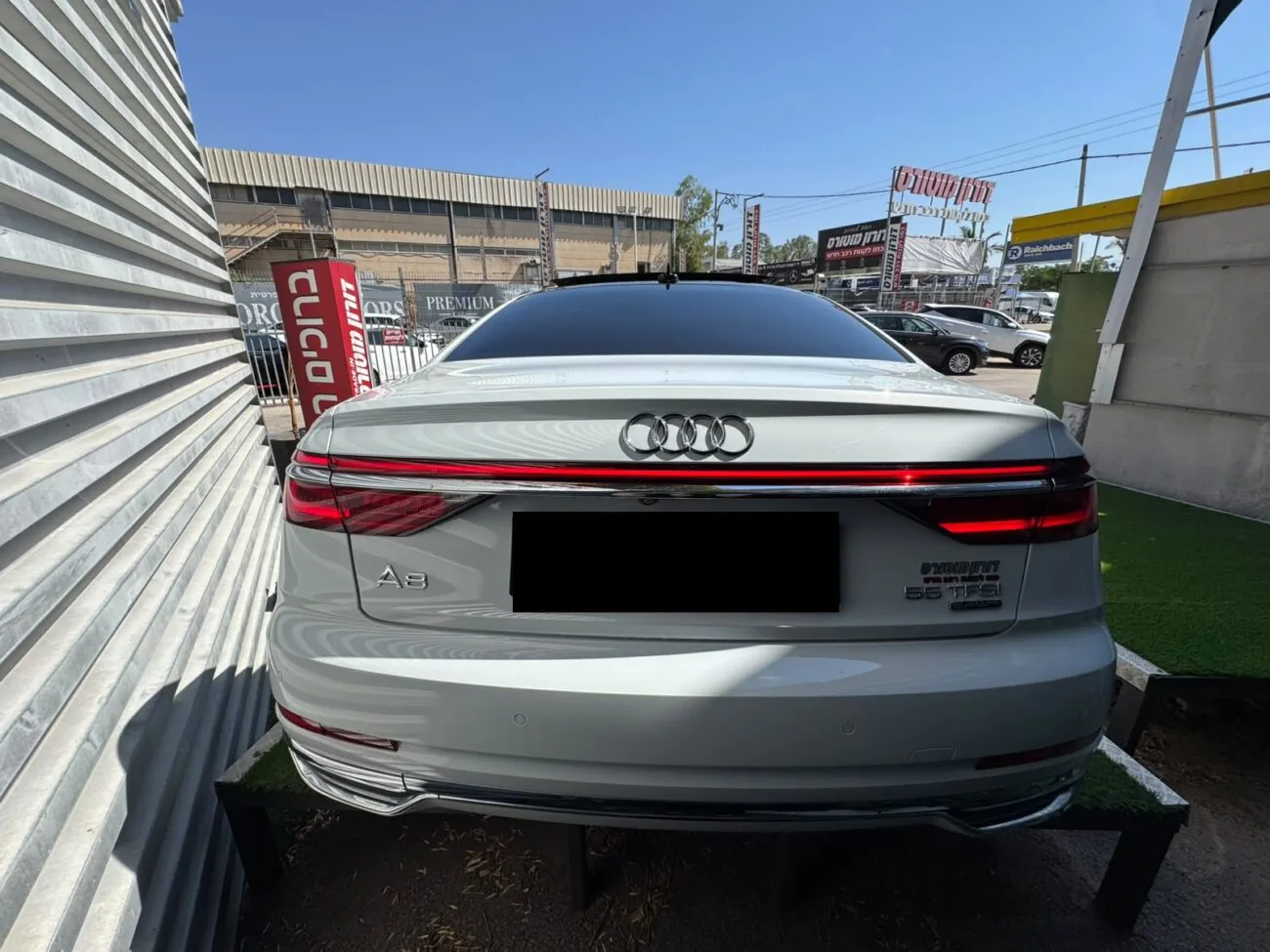 אאודי A-8 לונג 2019