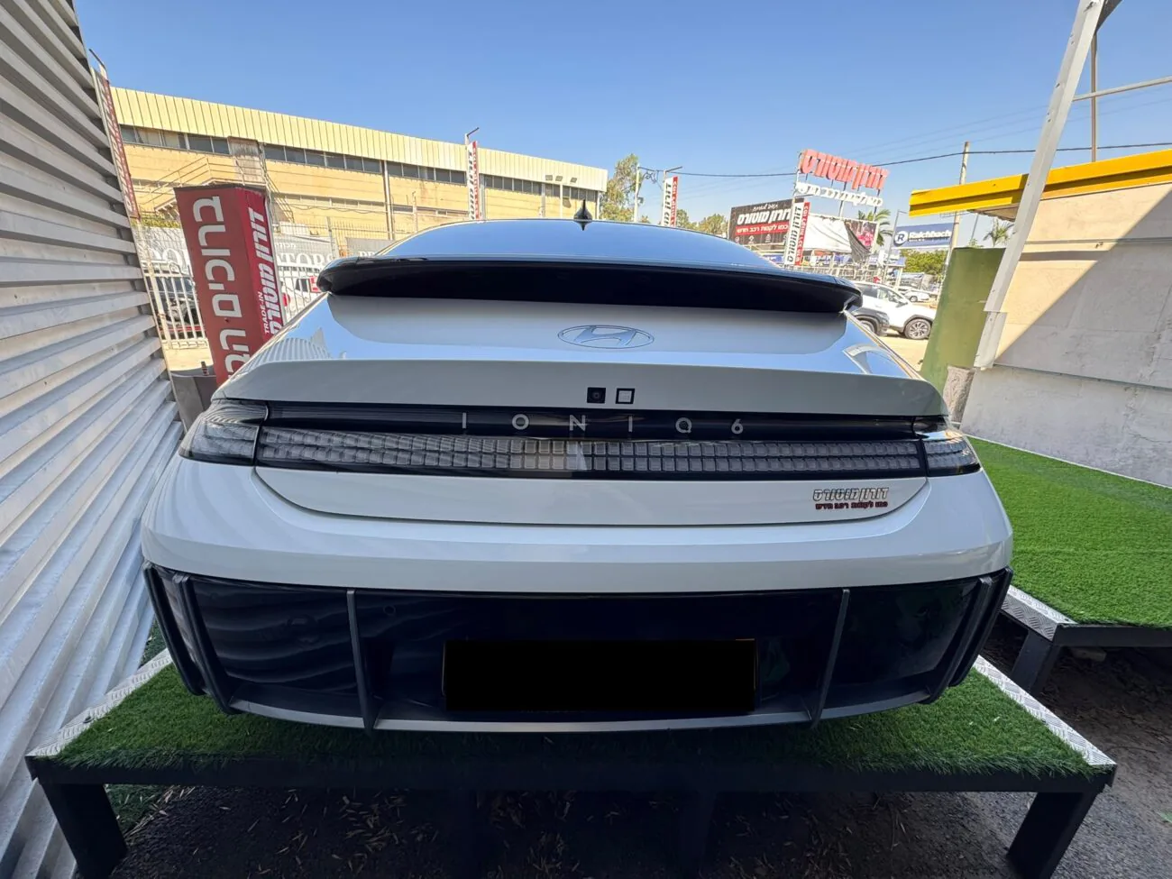 יונדאי איוניק 6 ELITE 2024